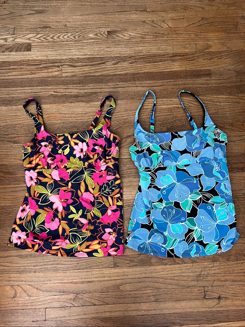 Women’s Lands’ End Floral Square Neck Underwire Tankini Swimsuit Tops